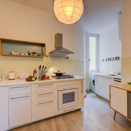 Appartamento Di Tommaso - Happy Rentals Desenzano del Garda Eksteriør billede